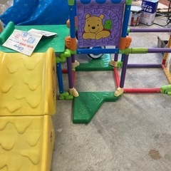 子供　キッズ　おもちゃ　ジャングルジム