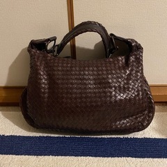 更にお値下げしました‼️【美品】本革　こげ茶ショルダーバックの画像