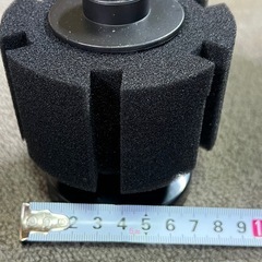 新品 未使用品 置き型スポンジフィルター 手のひらサイズ①の画像