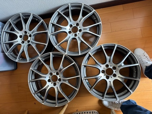 ❗️最終値下げ❗️leonis ホイール　サイズ17