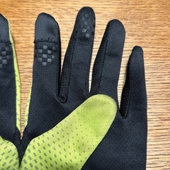 NIKE ランニング　グローブ　手袋の画像