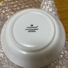 ウェッジウッド ワイルドストロベリー ソーサーのみの画像