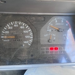 日産アトラスダンプ 90000 Km の画像