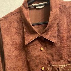 メンズ 胸にトランプの柄 オシャレなシャツ✨の画像