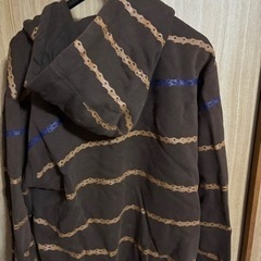 DC パーカー　Lサイズ