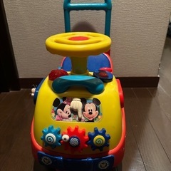 ディズニー　ミッキーのキッズカー