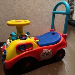 ディズニー　ミッキーのキッズカーの画像