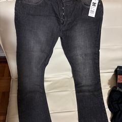 ＤＣのジーンズになりす。34サイズです。の画像