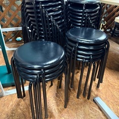 丸イス　丸椅子　たくさん入荷　一脚500円