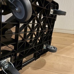 未使用とほぼ未使用！　TRUSCO トラスコ 平台車 MPK-500シリーズ ブラック 6個まとめての画像