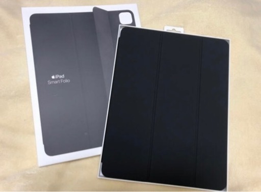 12.9インチiPad Pro（第5世代）用Smart Folio - ブラック