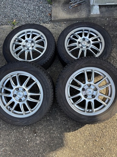 VW車・AUDI車向けスタッドレスタイヤホイール16インチセット　2023年製【バリ山！】