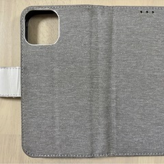 iPhone15手帳型ケース無料の画像