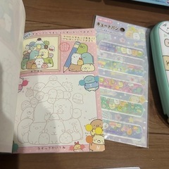 価格相談可‼️すみっコぐらし　すみっこタワー　タブレット　鏡　ばんそうこう　ノートの画像