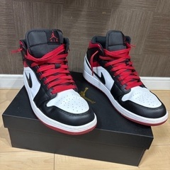 エア ジョーダン 1MID メンズシューズの画像