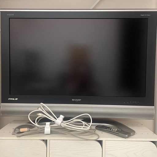 SHARP テレビ　　37インチ