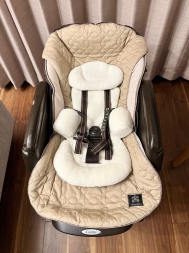 【お譲り先決定済み】Combi コンビ　ネムリラ　電動　オートスウィング　ハイローチェア