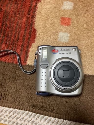 初代チェキ　シルバー
