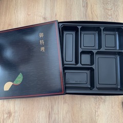 使い捨てお弁当パックセットの画像