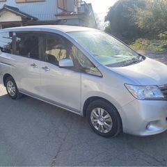 NISSAN   セレナ