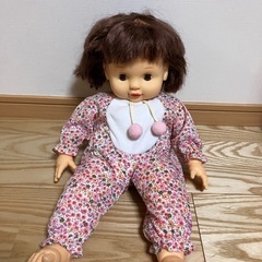 おもちゃ　人形