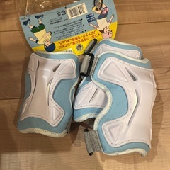 美品 子供用 プロテクターセットの画像
