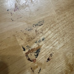 ダイニングテーブル(椅子2つとセットで謝礼あり！)の画像