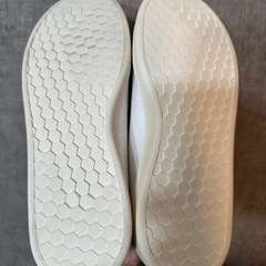 【新品未使用】addidas　スニーカー　ADVANCOURT K　GY9942の画像