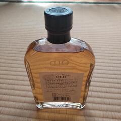 今週中削除予定❢SUNTORYウィスキーOLDSkitbottle300ml入りの画像