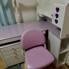 美品☆ニトリ学習机の画像