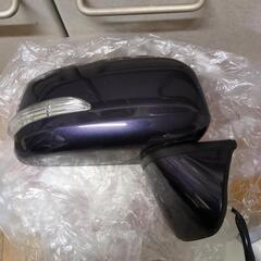 ムーブコンテカスタム　の右ミラー