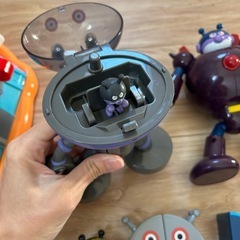 おもちゃ　まとめ　乳児　幼児　アンパンマン　ポケモン　タンバリン　知育玩具　ピタゴラス　キューブ　ひらめきキューブ　マグネットブロック　メカセット　電話　ダダンダン　こうてつバイキンマン　おおきなよくばりボックス　電話　ちびっこでんわ　わんわん　ユシラ社 JUSSILA　カラーむかで　カラームカデ 木のおもちゃ　プルトイ　プルトーイ　ピープル　鍵の画像