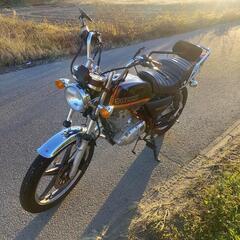 SUZUKI GN125-2Fの画像