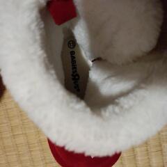 赤色靴　ブーツ？ムートン？の画像