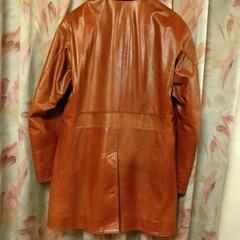 レザーコートの画像