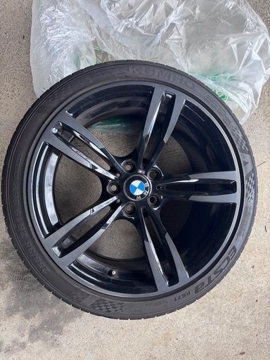 BMW M4 F82 19インチ 純正ホイール 4本セット (すぃゅん) 金沢の