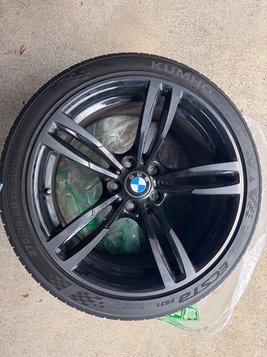 BMW M4 F82 19インチ 純正ホイール 4本セット (すぃゅん) 金沢の