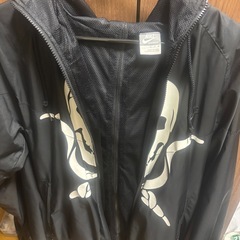 ナイキ　パーカー　ドクロ　メンズの画像