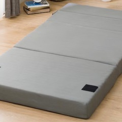 ニトリ　折りたたみマットレスの画像