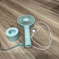 ハンディ扇風機の画像
