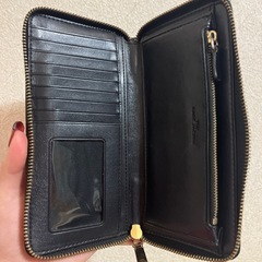 お値下げ‼️MARC JACOBS 長財布の画像