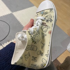 スニーカーの画像