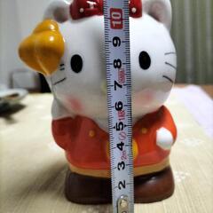 ハローキティ貯金箱の画像