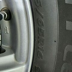 スタッドレスタイヤとアルミホイル４セット(215/65R16)の画像