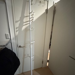 突っ張り　ポールハンガー　服かけの画像