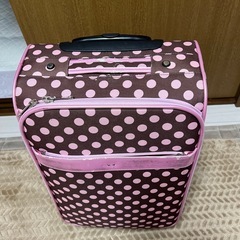 キャリーケース の画像