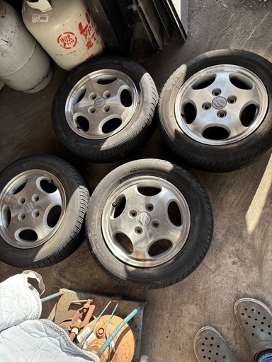 アロミウィールタイヤ  4個セット