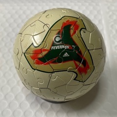 サッカーボール　ジグソーパズル　立体　球体