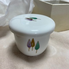 食器5点セットの画像