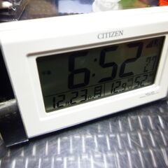 （お渡し者様が決まりました）シチズンリズム時計 8RZ090 電...